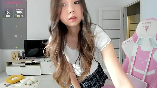 Fluffy Rose online show from 07/14/26, 01:08