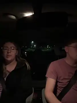 xX HotCouple Xx online show from 10/17/25, 05:59