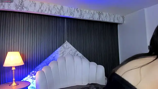 MeganDraco  online show from 12/20/24, 12:16