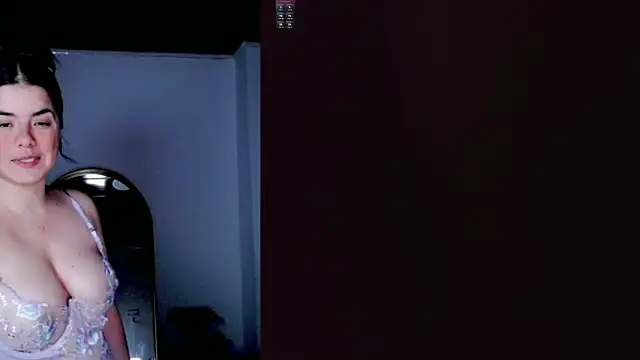 Tamaraa wet online show from 07/04/26, 03:45