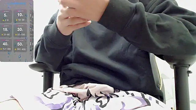 Snapshot of Jake_tripp chatting on 12/07/24, 04:09 Jake tripp online show from 12/07/24, 04:09