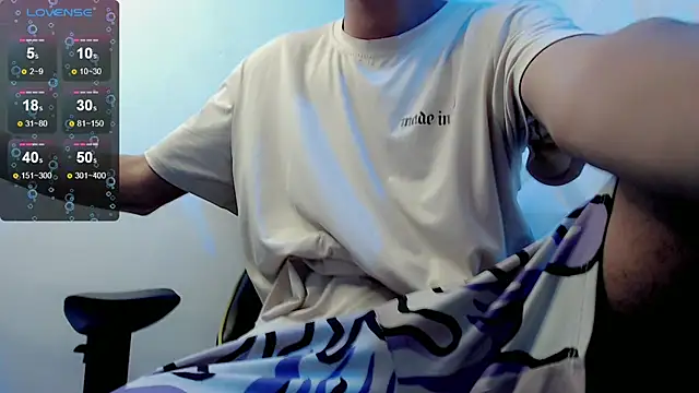 Snapshot of Jake_tripp chatting on 01/25/25, 06:45 Jake tripp online show from 01/25/25, 06:45