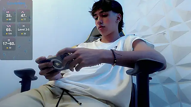 Snapshot of Jake_tripp chatting on 02/23/25, 10:06 Jake tripp online show from 02/23/25, 10:06