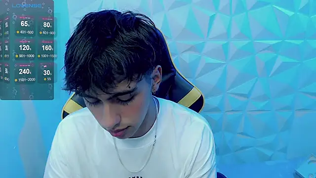 Snapshot of Jake_tripp chatting on 02/28/25, 03:15 Jake tripp online show from 02/28/25, 03:15