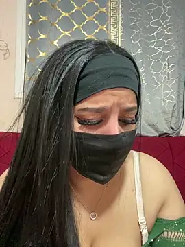 Snapshot of mari_layali chatting on 03/11/26, 01:55 mari layali online show from 03/11/26, 01:55