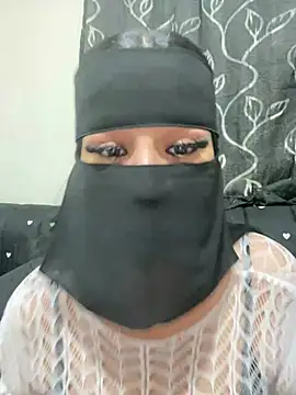 Snapshot of mari_layali chatting on 06/23/26, 10:41 mari layali online show from 06/23/26, 10:41