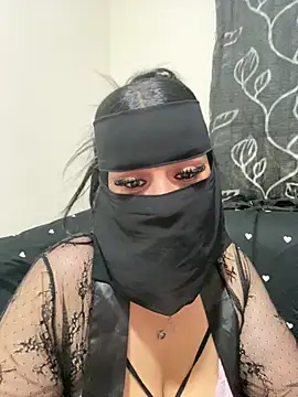 Snapshot of mari_layali chatting on 07/16/26, 10:38 mari layali online show from 07/16/26, 10:38