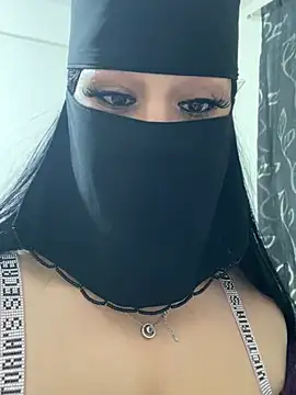 Snapshot of mari_layali chatting on 07/19/26, 12:03 mari layali online show from 07/19/26, 12:03