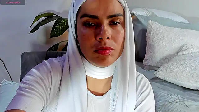 ClaraMariaMon online show from 01/31/25, 05:53