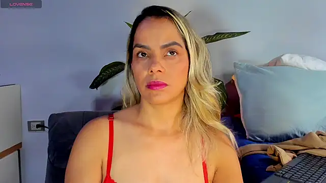 ClaraMariaMon online show from 02/14/25, 04:41