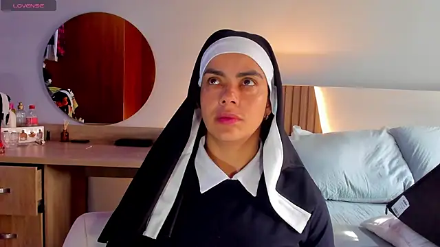 ClaraMariaMon online show from 03/11/25, 01:34