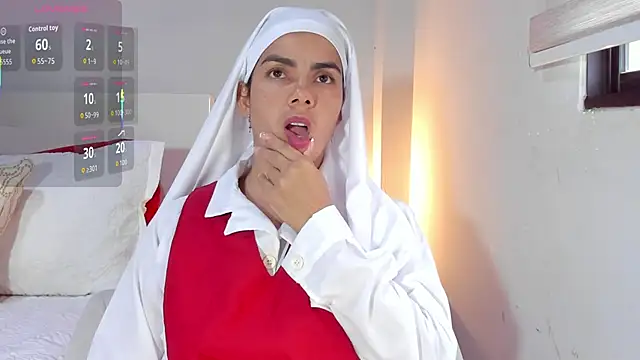 ClaraMariaMon online show from 11/27/25, 03:47