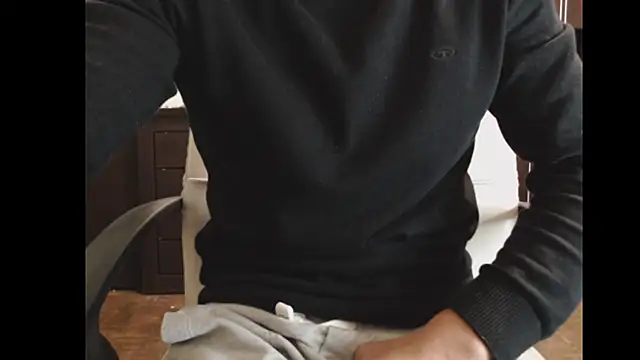 sexualtensionrelation online show from 10/03/25, 12:29