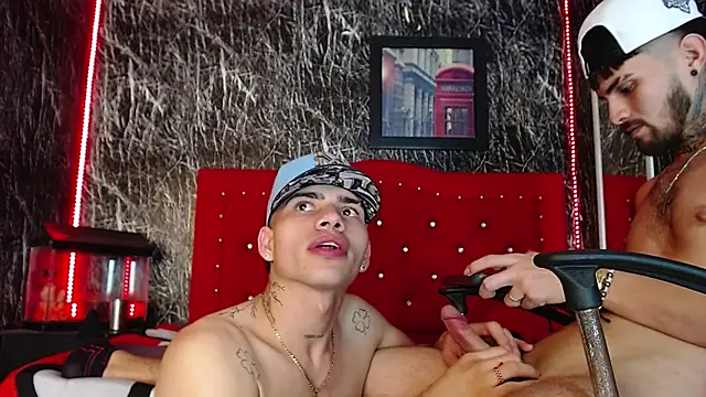 Snapshot of Brutal_Sex_Fucking chatting on 12/07/24, 12:41 Brutal Sex Fucking online show from 12/07/24, 12:41