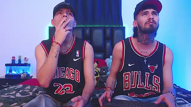 Snapshot of Brutal_Sex_Fucking chatting on 03/07/25, 09:48 Brutal Sex Fucking online show from 03/07/25, 09:48