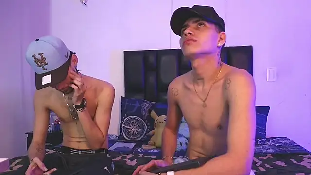 Snapshot of Brutal_Sex_Fucking chatting on 09/27/25, 10:59 Brutal Sex Fucking online show from 09/27/25, 10:59