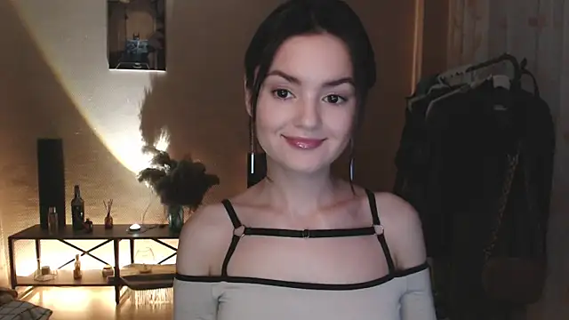 CuteRuby99 online show from 01/31/25, 04:48