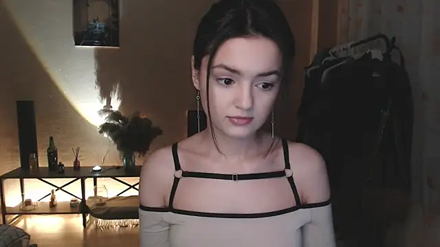 CuteRuby99 online show from 02/02/25, 03:39