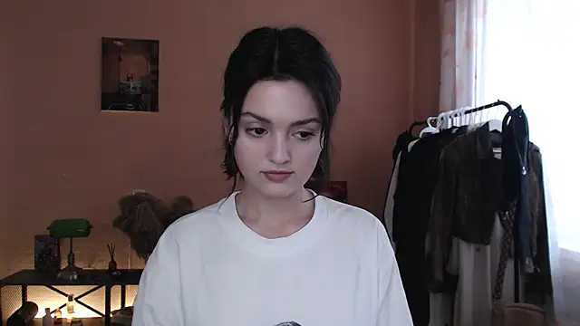 CuteRuby99 online show from 10/25/25, 10:12