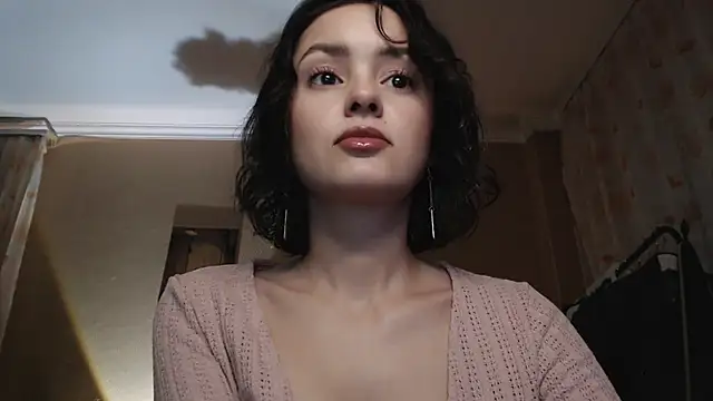 CuteRuby99 online show from 05/31/26, 06:09