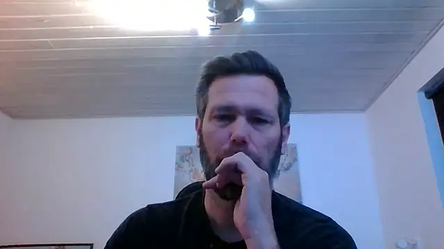 Snapshot of Gotta1 chatting on 01/11/26, 01:21 Gotta1 online show from 01/11/26, 01:21