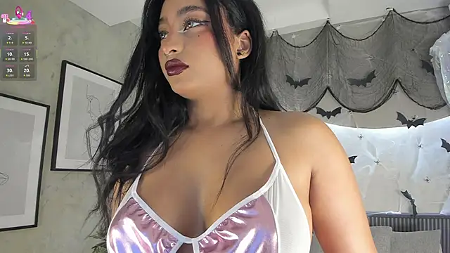 Snapshot of Will_Hendrix chatting on 11/01/25, 02:19 Will Hendrix online show from 11/01/25, 02:19