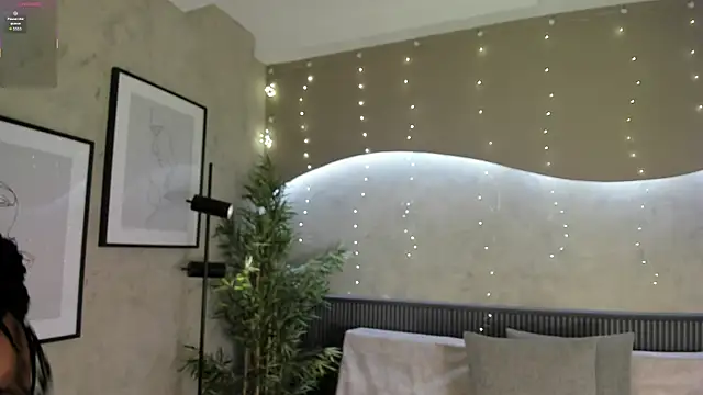 Snapshot of Will_Hendrix chatting on 11/22/25, 11:53 Will Hendrix online show from 11/22/25, 11:53