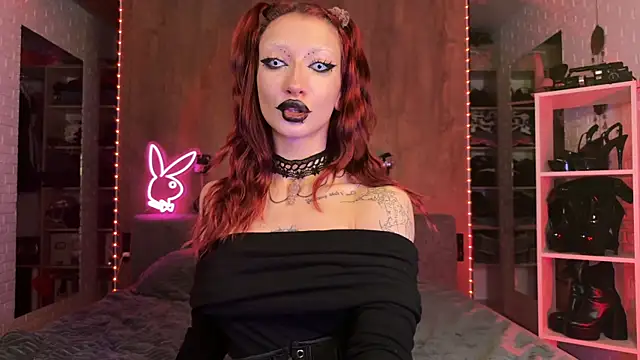 Snapshot of Marcellean chatting on 10/04/25, 10:30 Marcellean online show from 10/04/25, 10:30