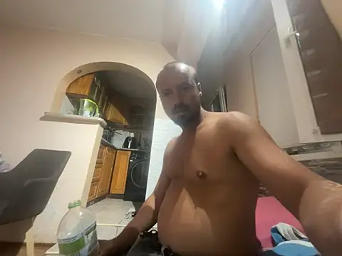 Nikolaiyy online show from 09/09/25, 05:56