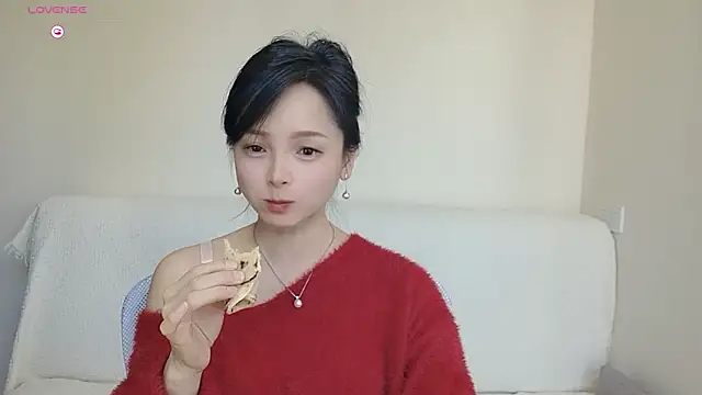 judy522 online show from 10/28/25, 02:48