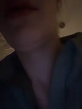 Snapshot of Lolitaxlola chatting on 11/27/25, 03:58 Lolitaxlola online show from 11/27/25, 03:58