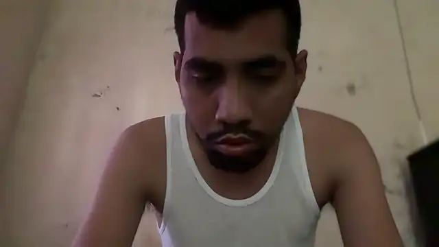 EnriquePersian197 online show from 12/28/24, 08:25