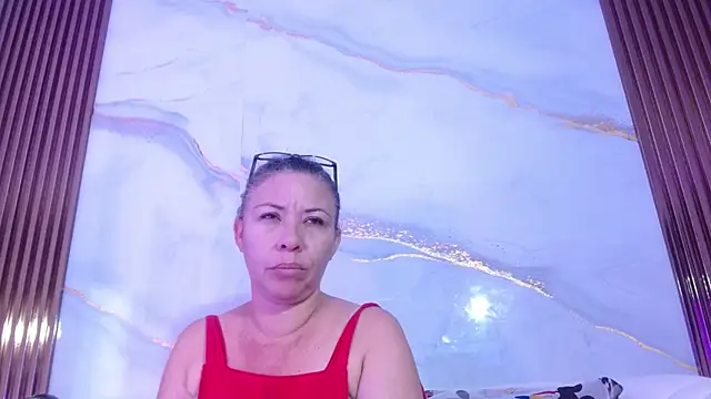 ARTEMIZA LOVE  online show from 09/24/25, 12:19