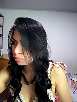 saralunabella online show from 02/02/25, 04:11