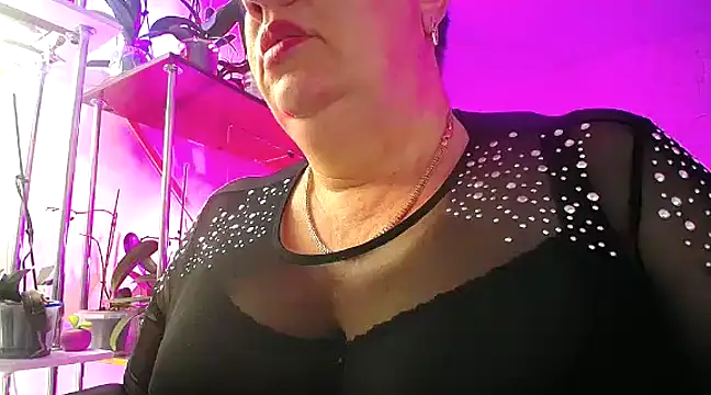 Snapshot of _Sweet_Woman chatting on 01/11/25, 11:23 Sweet Woman online show from 01/11/25, 11:23