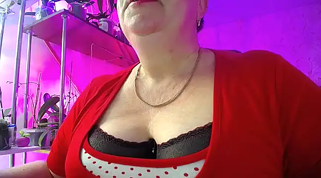 Snapshot of _Sweet_Woman chatting on 01/12/25, 02:30 Sweet Woman online show from 01/12/25, 02:30
