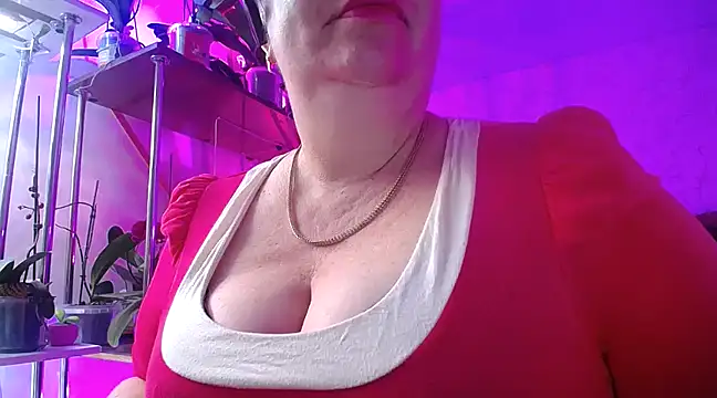 Snapshot of _Sweet_Woman chatting on 01/25/25, 04:56 Sweet Woman online show from 01/25/25, 04:56