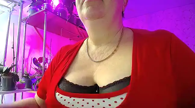 Snapshot of _Sweet_Woman chatting on 02/01/25, 05:28 Sweet Woman online show from 02/01/25, 05:28