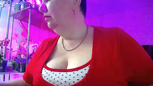 Snapshot of _Sweet_Woman chatting on 03/23/25, 04:38 Sweet Woman online show from 03/23/25, 04:38