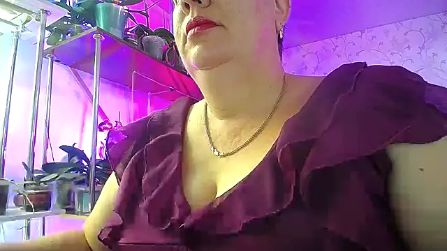 Snapshot of _Sweet_Woman chatting on 09/09/25, 04:34 Sweet Woman online show from 09/09/25, 04:34