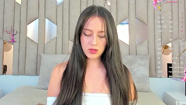1m caro  online show from 12/06/24, 07:32