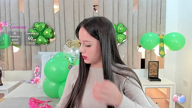1m caro  online show from 03/17/25, 04:08