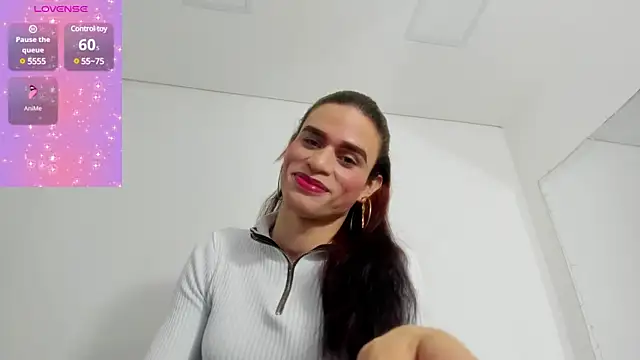 brittany smithh online show from 01/29/25, 02:00