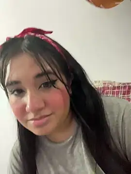melyescobar online show from 12/20/24, 12:05