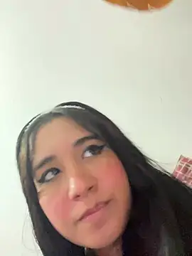 melyescobar online show from 12/21/24, 12:06
