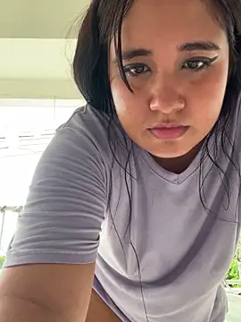 melyescobar online show from 12/27/24, 03:04