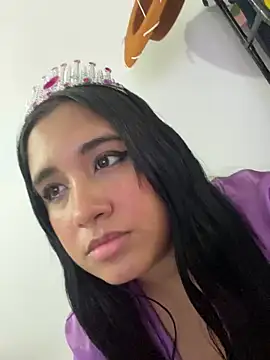 melyescobar online show from 01/04/25, 12:05