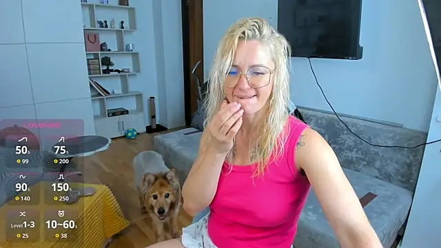 LadyIzabel online show from 07/30/26, 02:05