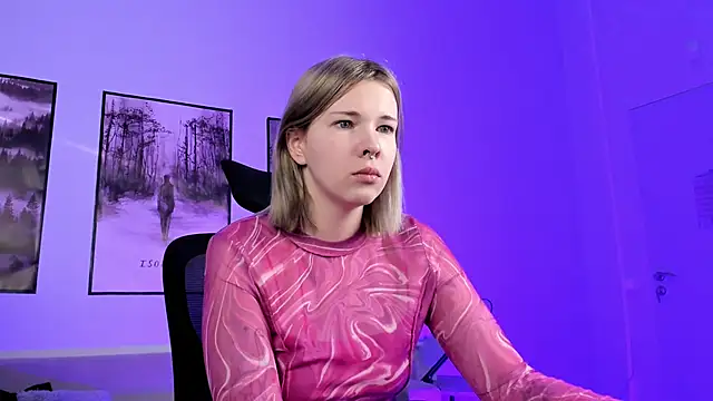 AliceSunday online show from 12/08/24, 08:09