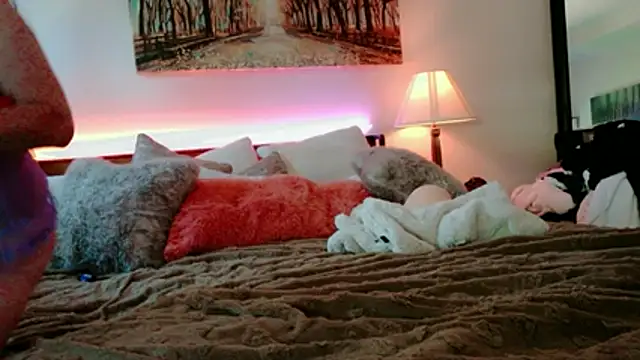 NinasNylonz online show from 05/08/26, 06:35